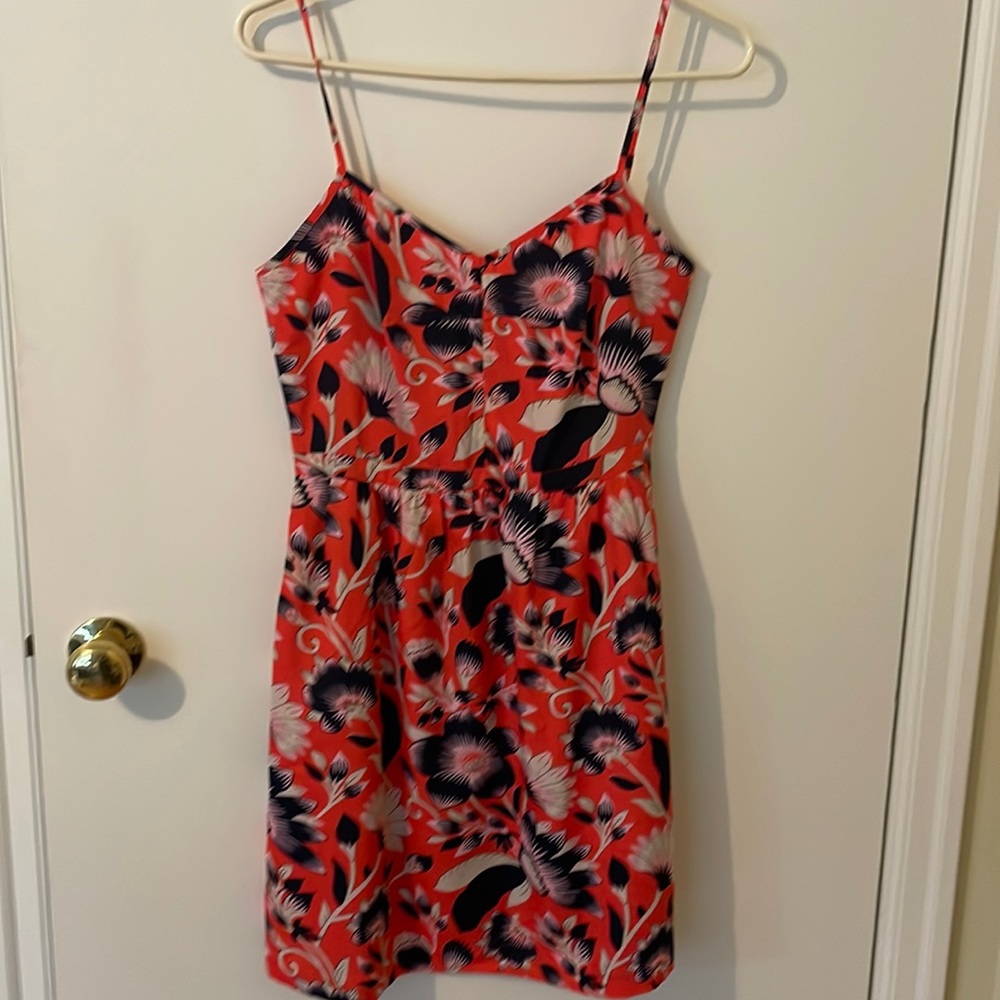 JCrew light summery dress. Orange with blu pink and white flowers